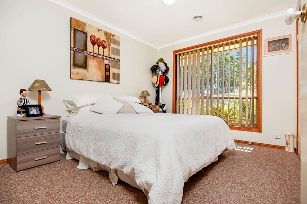 50 Victory Avenue, Alfredton VIC 3350, Alfredton - Thumbnail 7