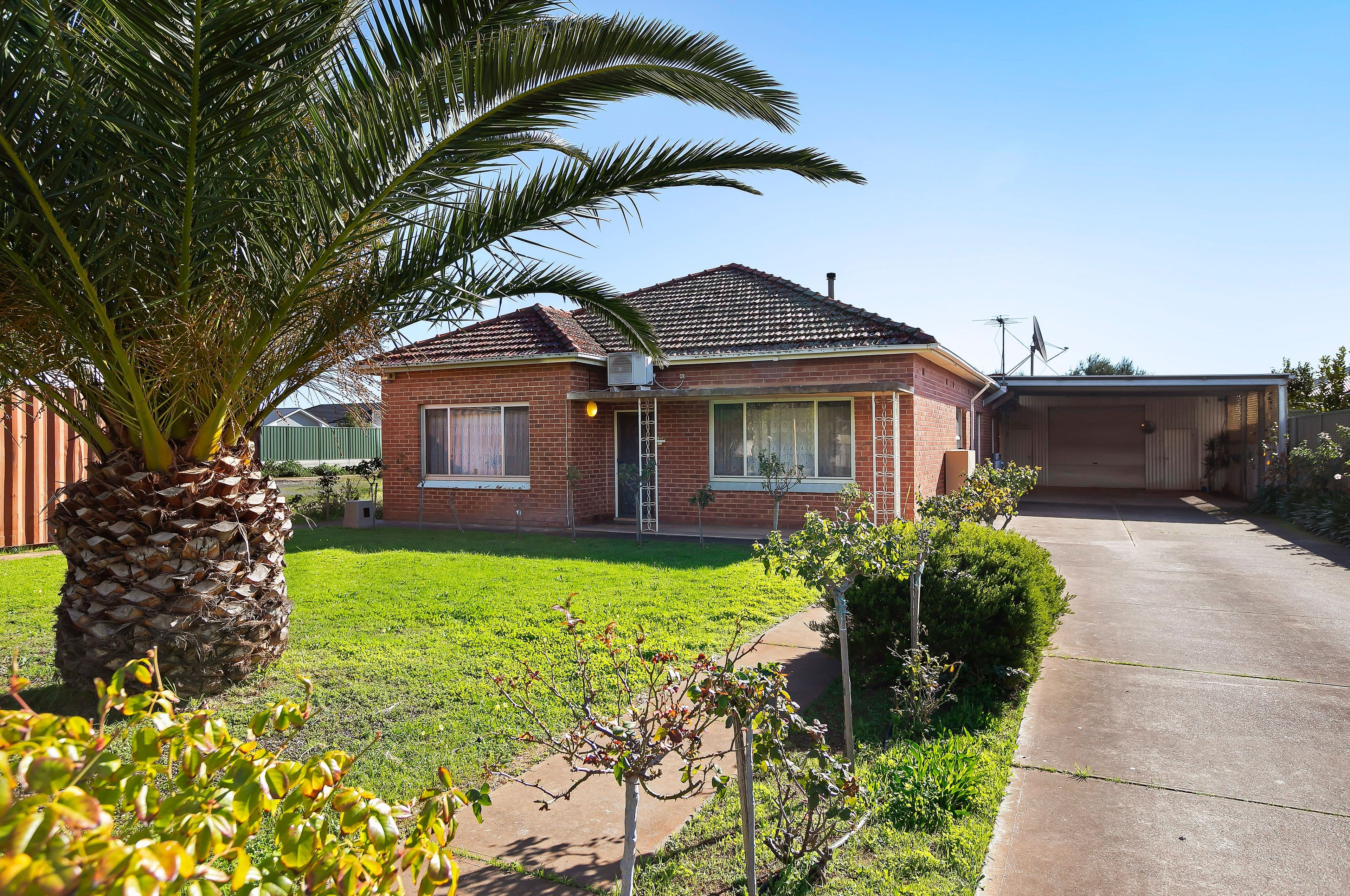 307 Martins Road, Parafield Gardens SA 5107, Parafield Gardens - Thumbnail 4