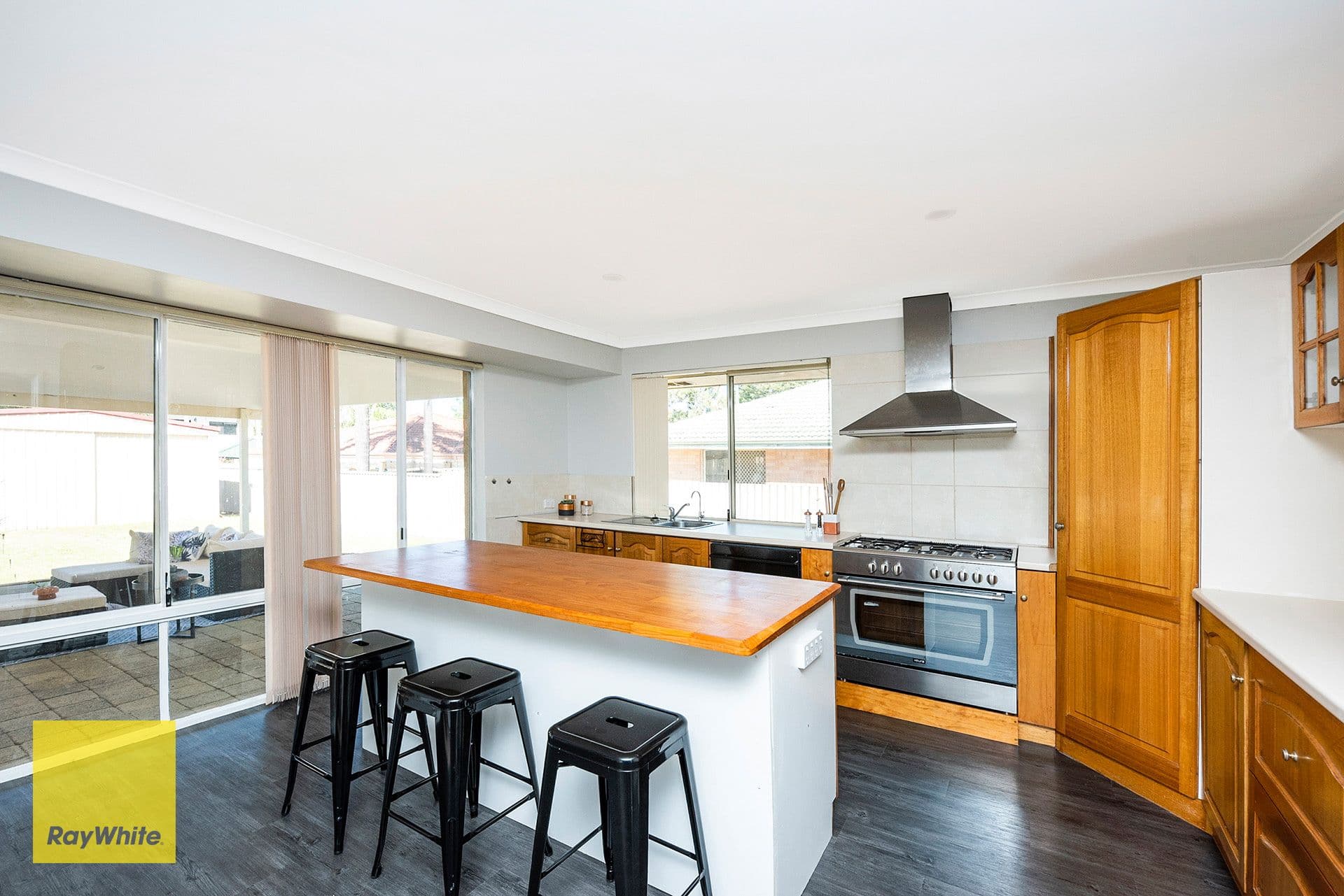 3 Harewood Street, Forrestfield WA 6058, Forrestfield - Thumbnail 7