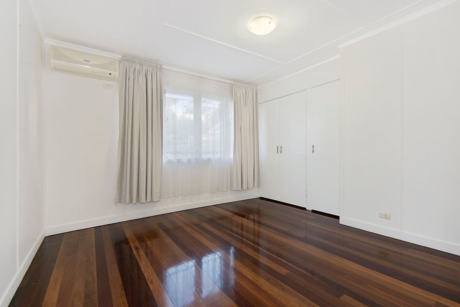 373 Newnham Road, Upper Mount Gravatt QLD 4122, Upper Mount Gravatt - Thumbnail 3
