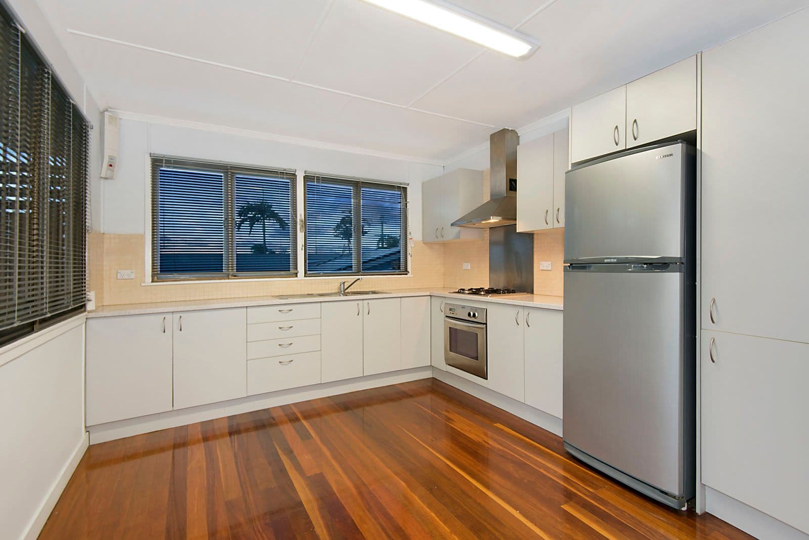 373 Newnham Road, Upper Mount Gravatt QLD 4122, Upper Mount Gravatt - Thumbnail 5