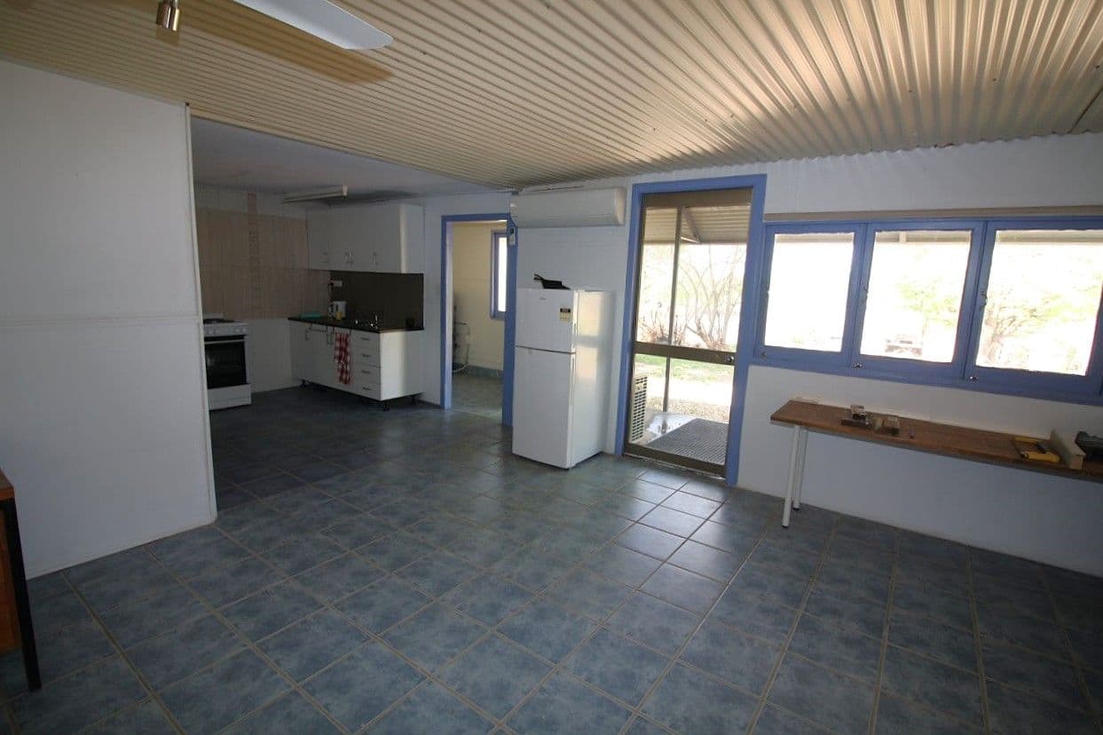 36 Rowe Street, Mosman Park QLD 4820, Mosman Park - Thumbnail 8