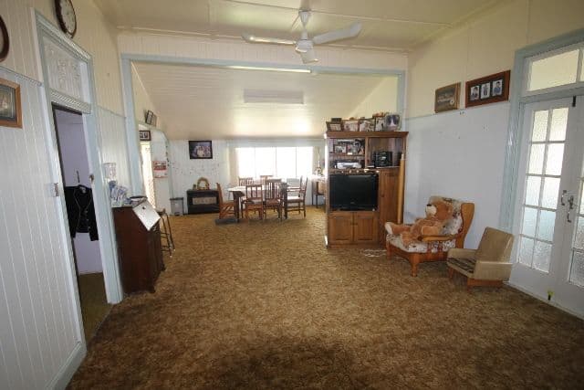 96 Condamine Street, Dalby QLD 4405, Dalby - Thumbnail 3