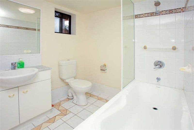 55 Harries Road, Coorparoo QLD 4151, Coorparoo - Thumbnail 6