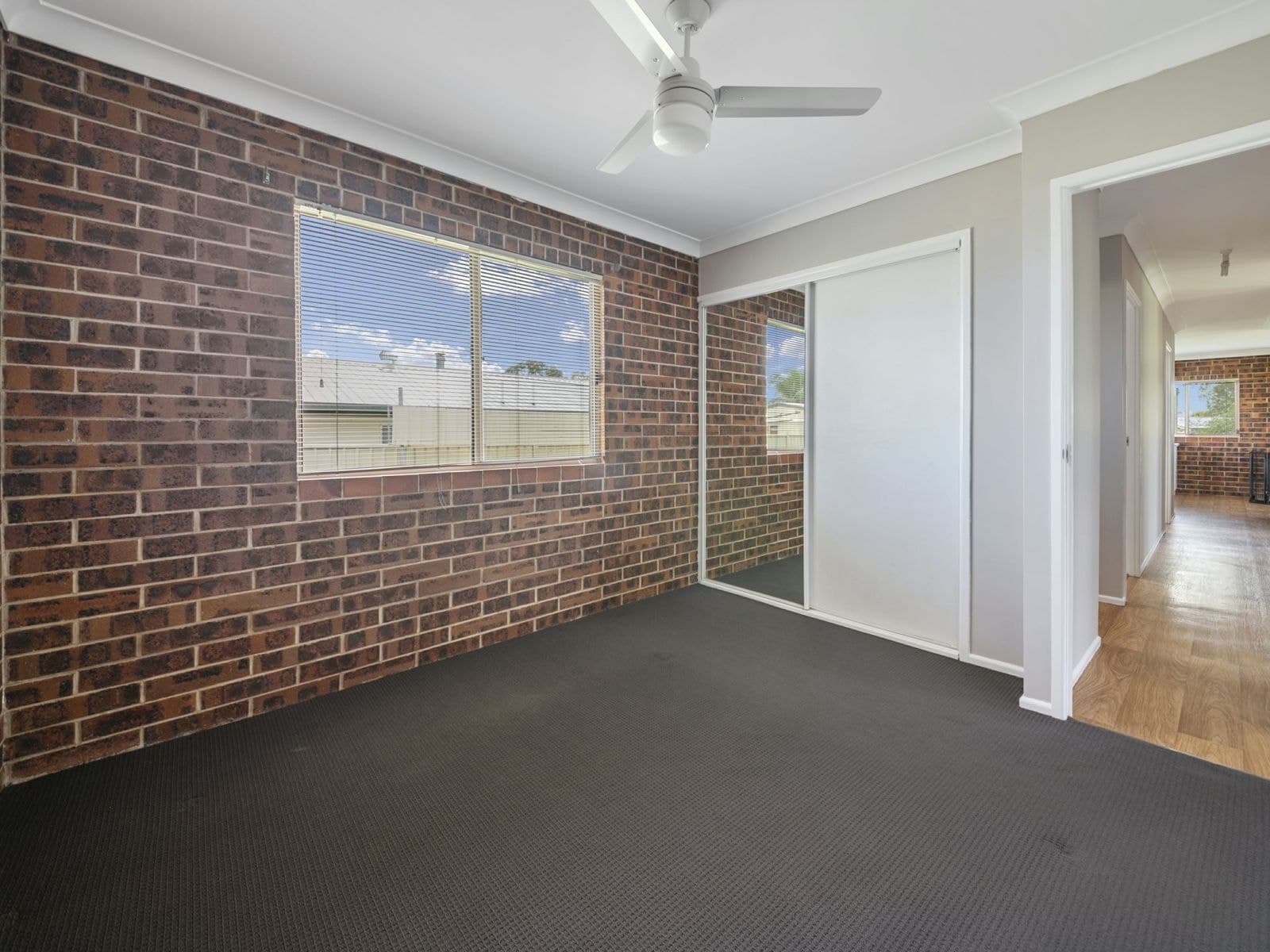 1 Howard Street, Rosenthal Heights - Thumbnail 8