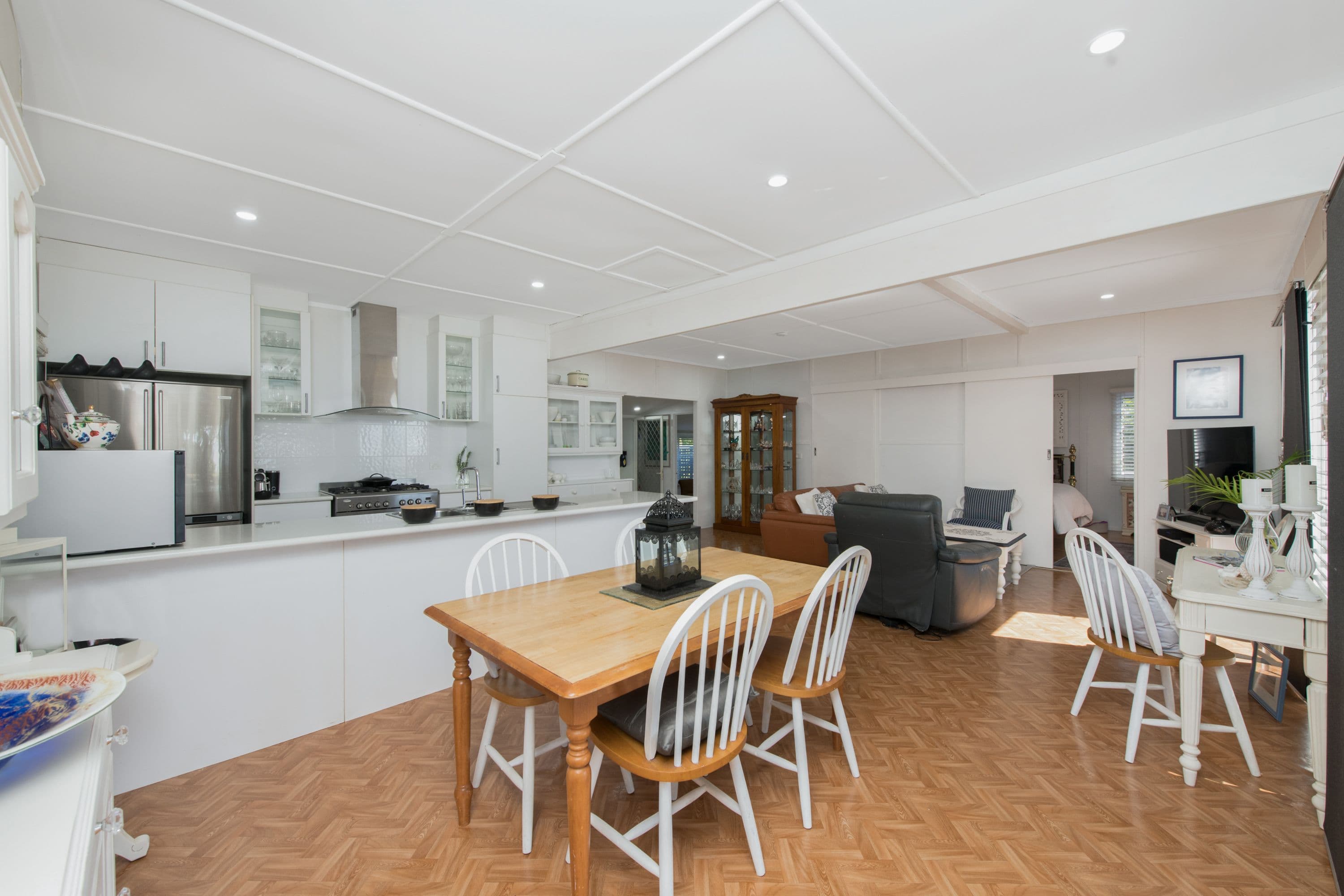 38 Esplanade, Saunders Beach QLD 4818, Saunders Beach - Thumbnail 2
