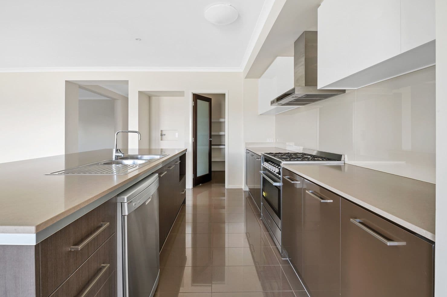 62 Swan Road, Pimpama QLD 4209, Pimpama - Thumbnail 4