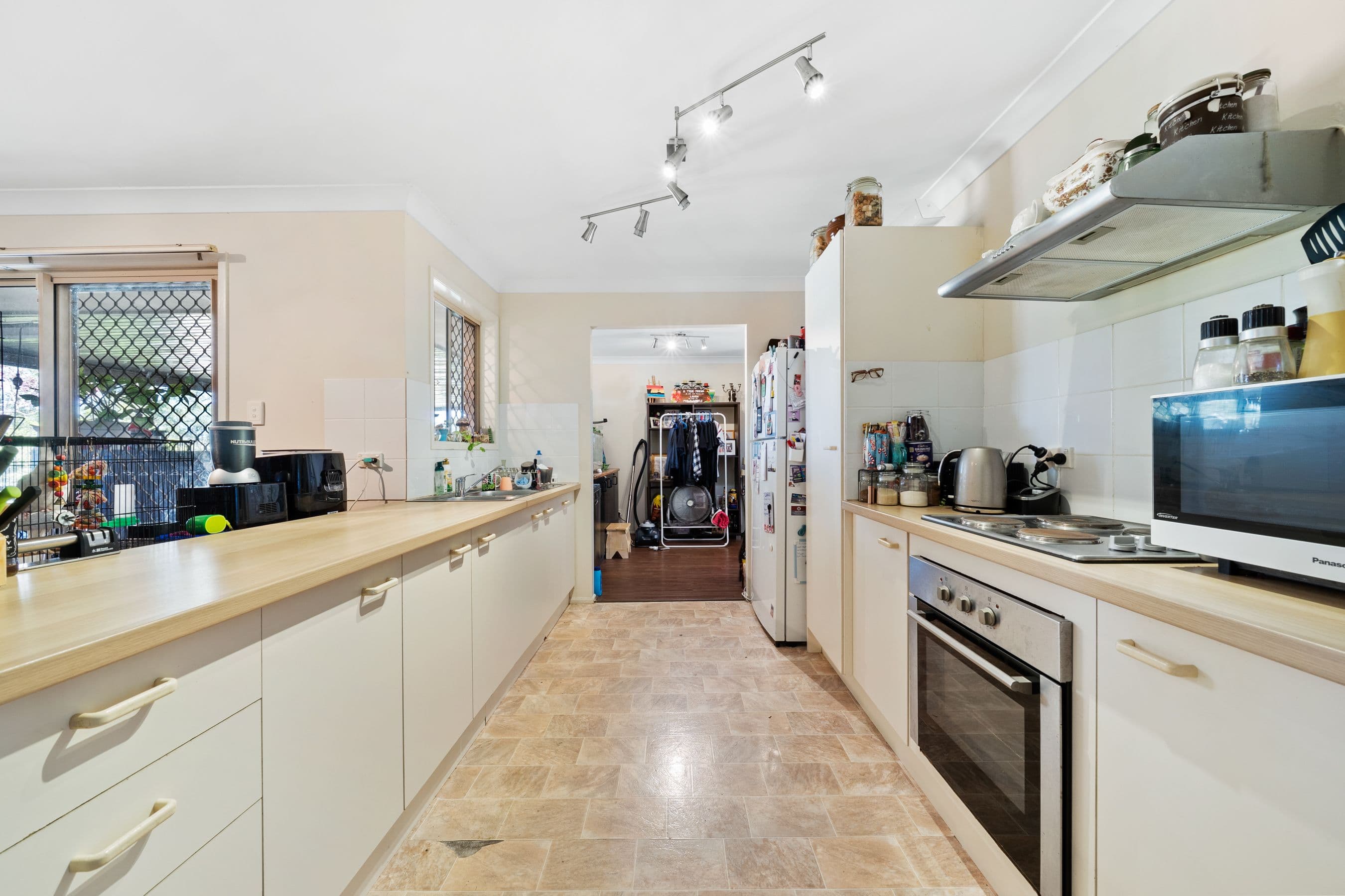 3 Cara Court, Marsden QLD 4132, Marsden - Thumbnail 4