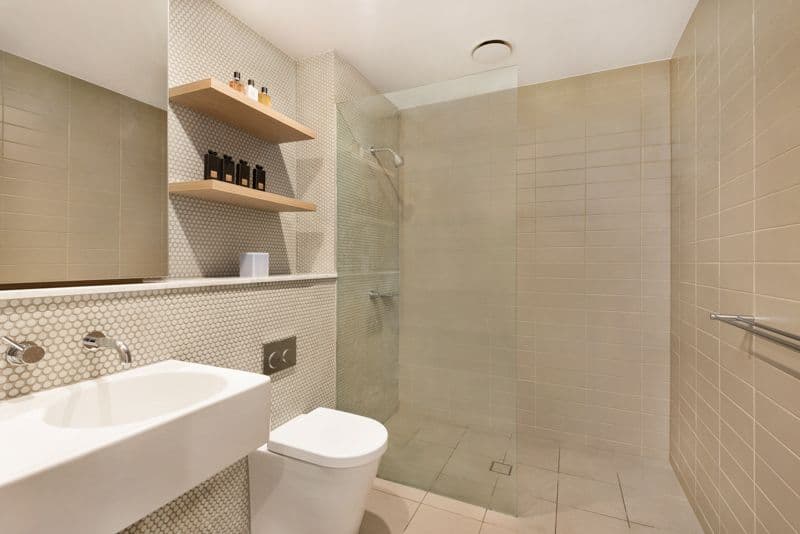 316 McCoombe Street, Mooroobool - Thumbnail 4