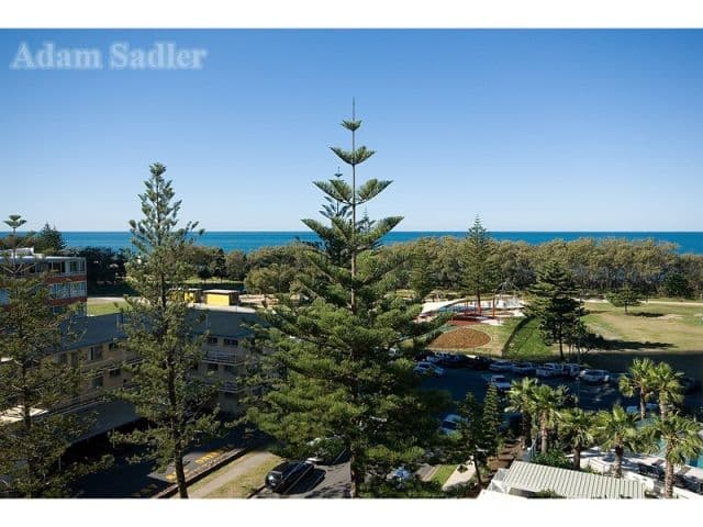 502 'Ritz On The Beach' 8 Philip Avenue, BROADBEACH QLD 4218, Broadbeach - Thumbnail 4