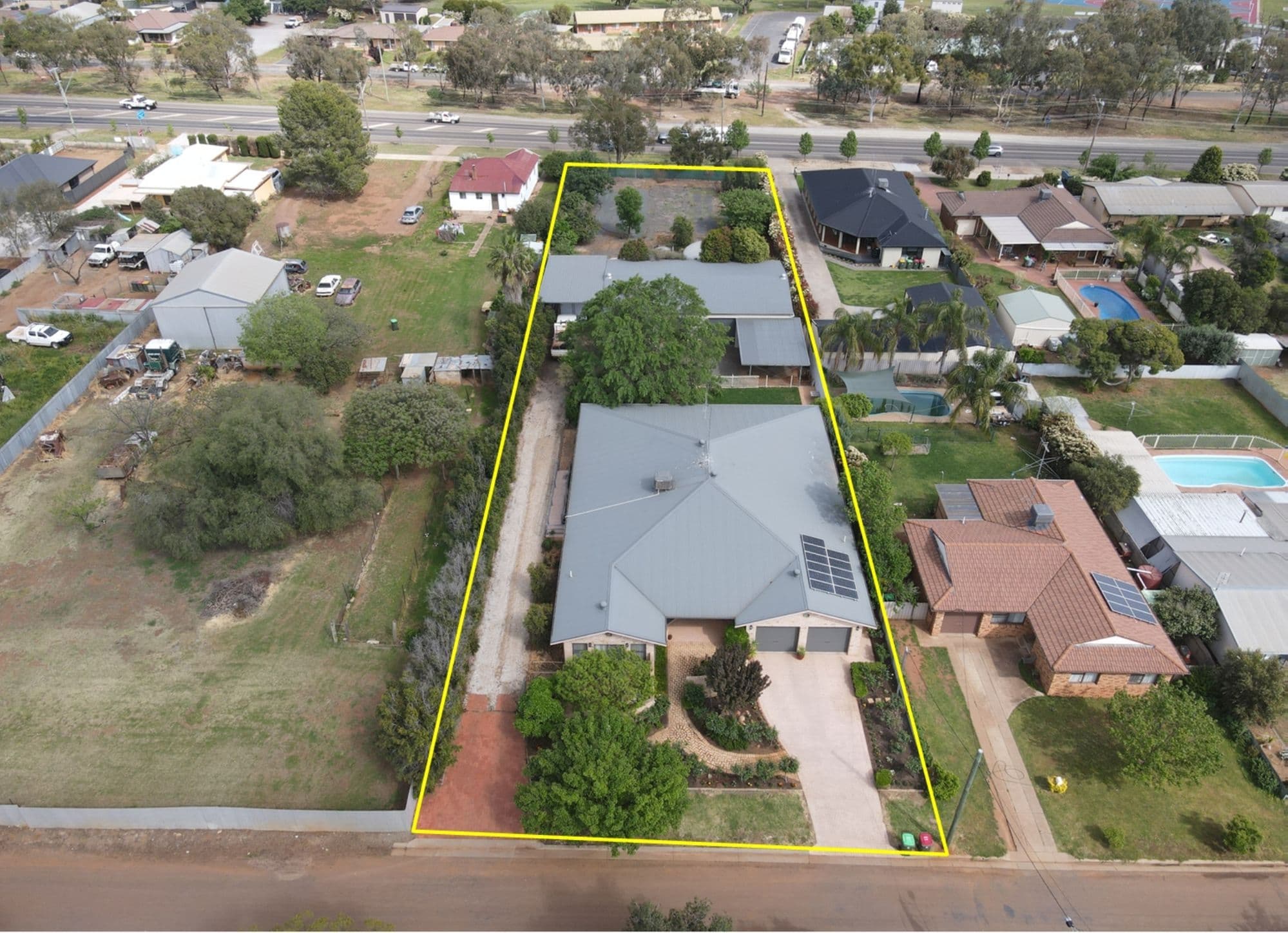 9 Federal Street, Footscray - Image 1