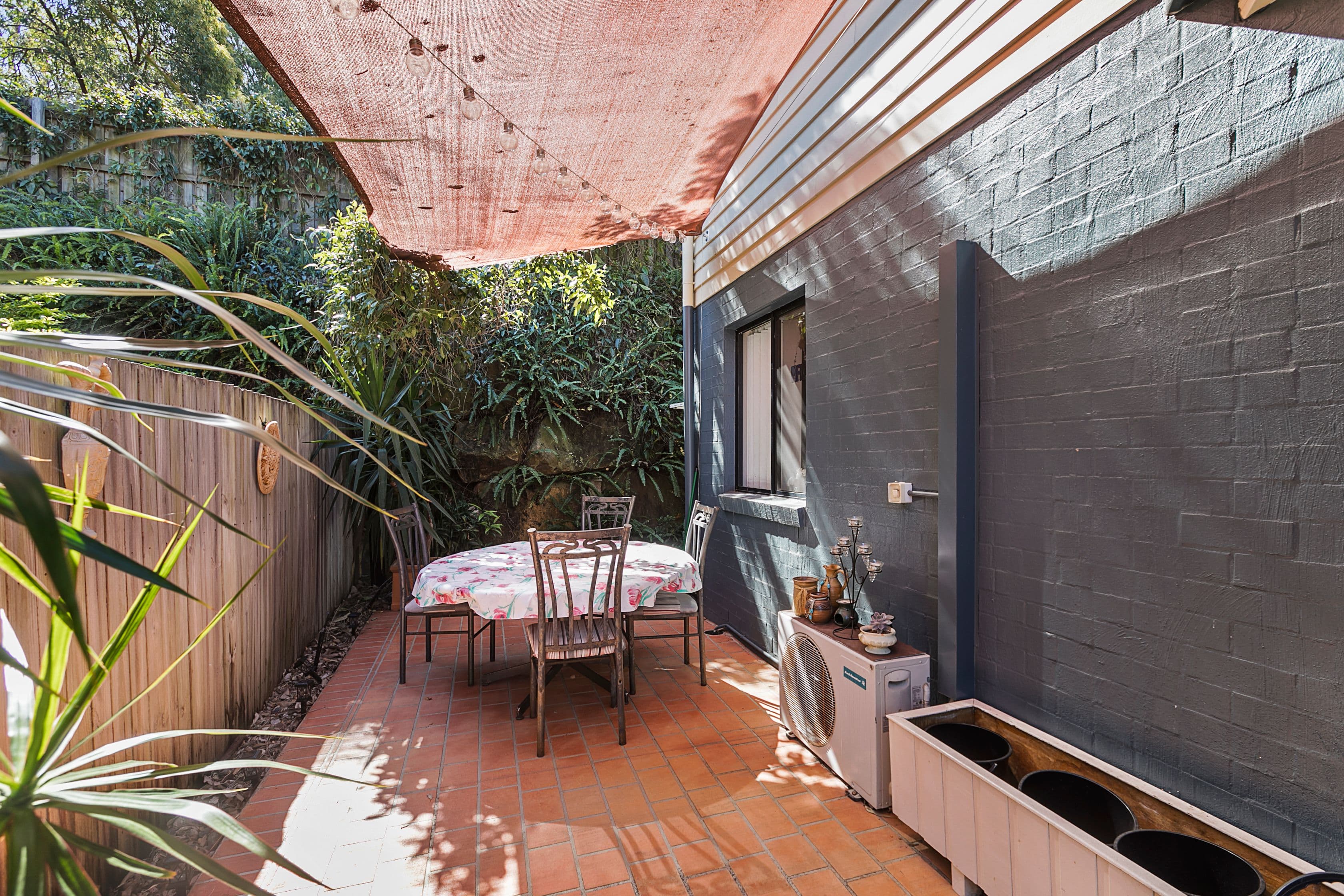 1158 Cavendish Road, Mount Gravatt East QLD 4122, Mount Gravatt East - Thumbnail 4