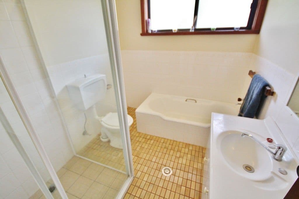 20 Crichton Crescent, Young - Thumbnail 6
