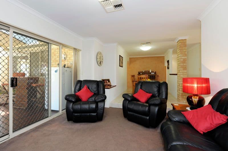 20 Seabreeze Street, SAFETY BAY WA 6169, Safety Bay - Thumbnail 6