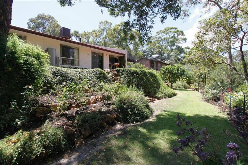 12 Coreen Way, KALAMUNDA WA 6076, Kalamunda - Image 1