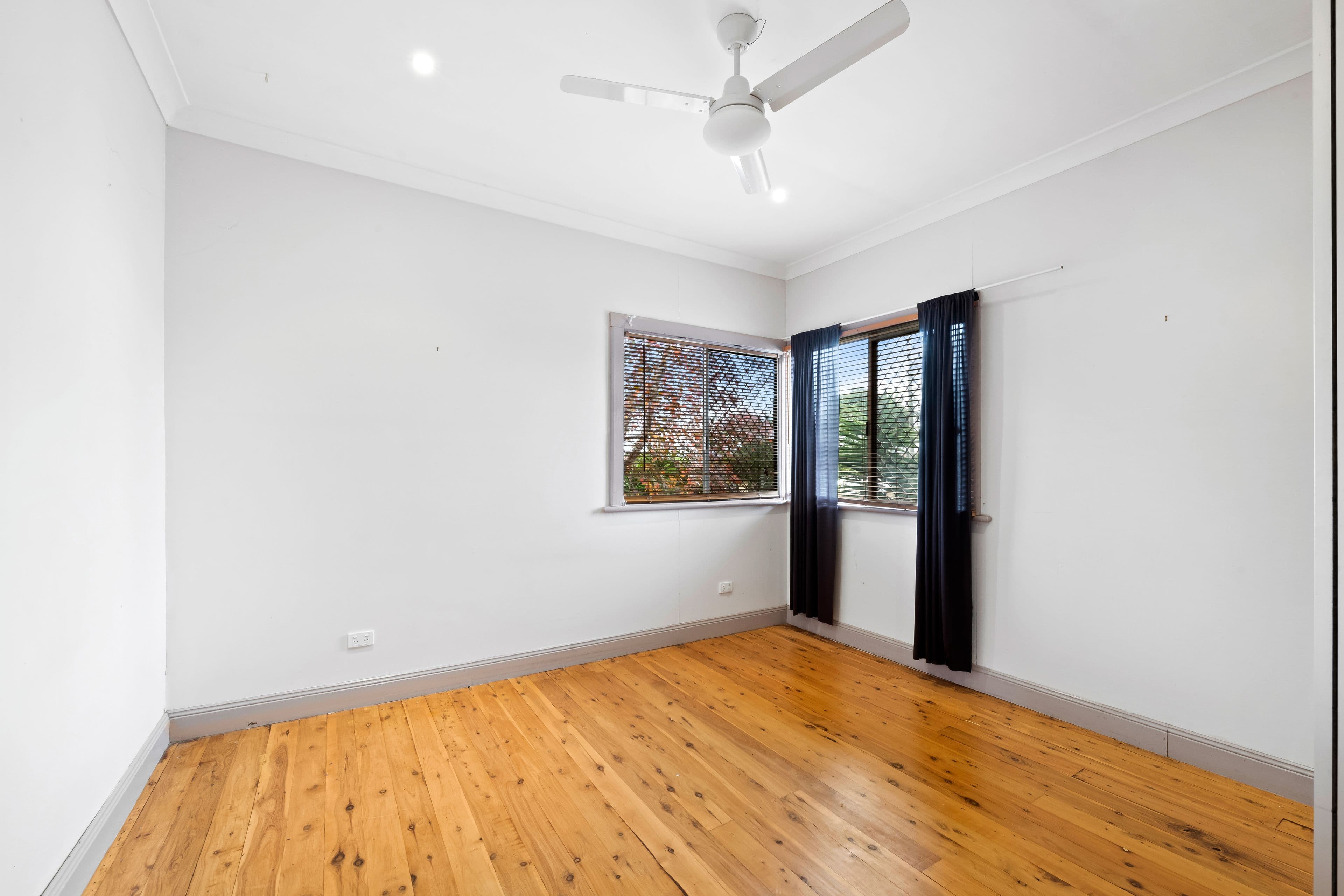 68 Gordon Avenue, Newtown QLD 4350, Newtown - Thumbnail 4