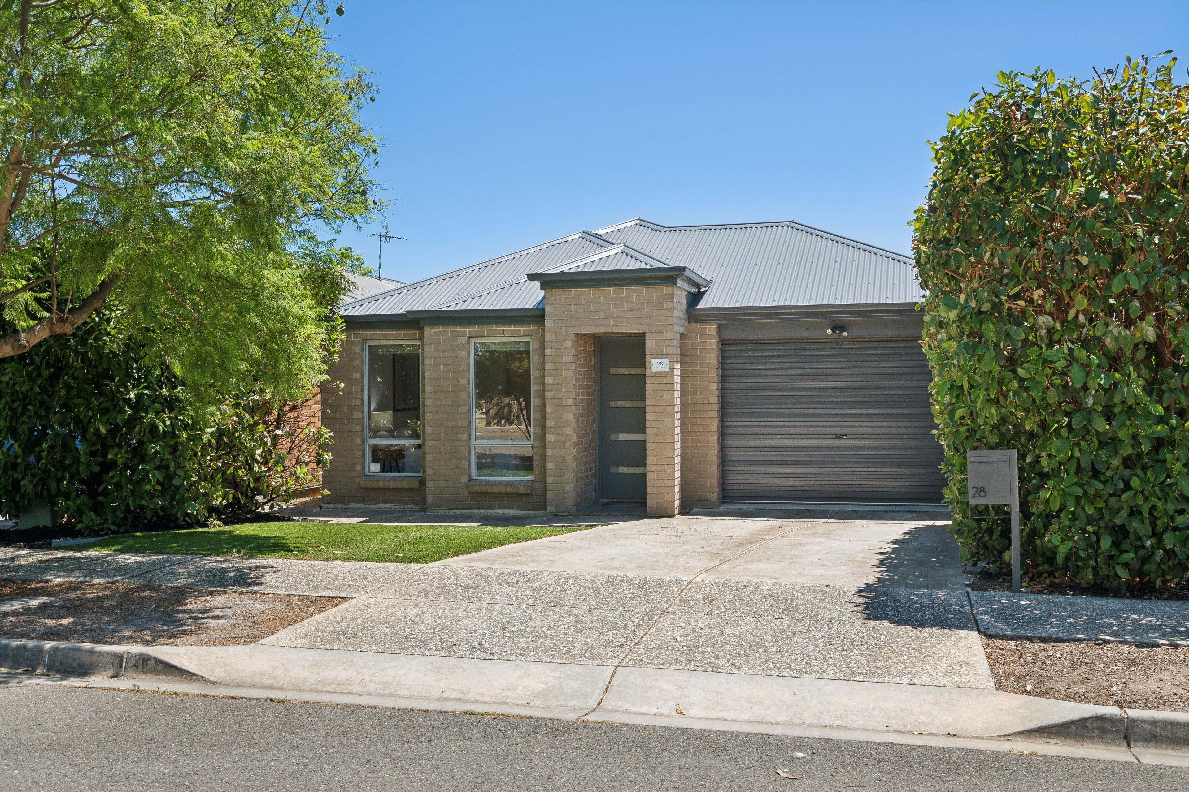 28 Orbit Court, Woodcroft SA 5162, Woodcroft - Image 1