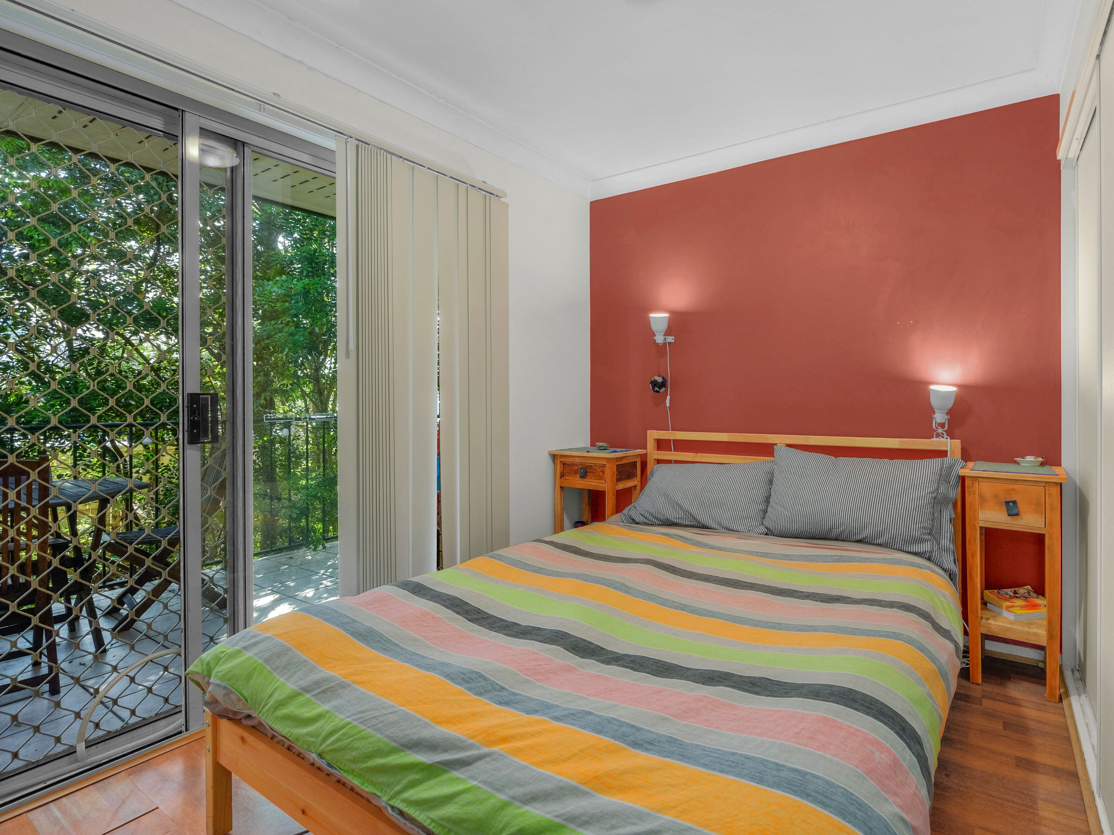33 Lilly Street, Stones Corner QLD 4120, Stones Corner - Thumbnail 4