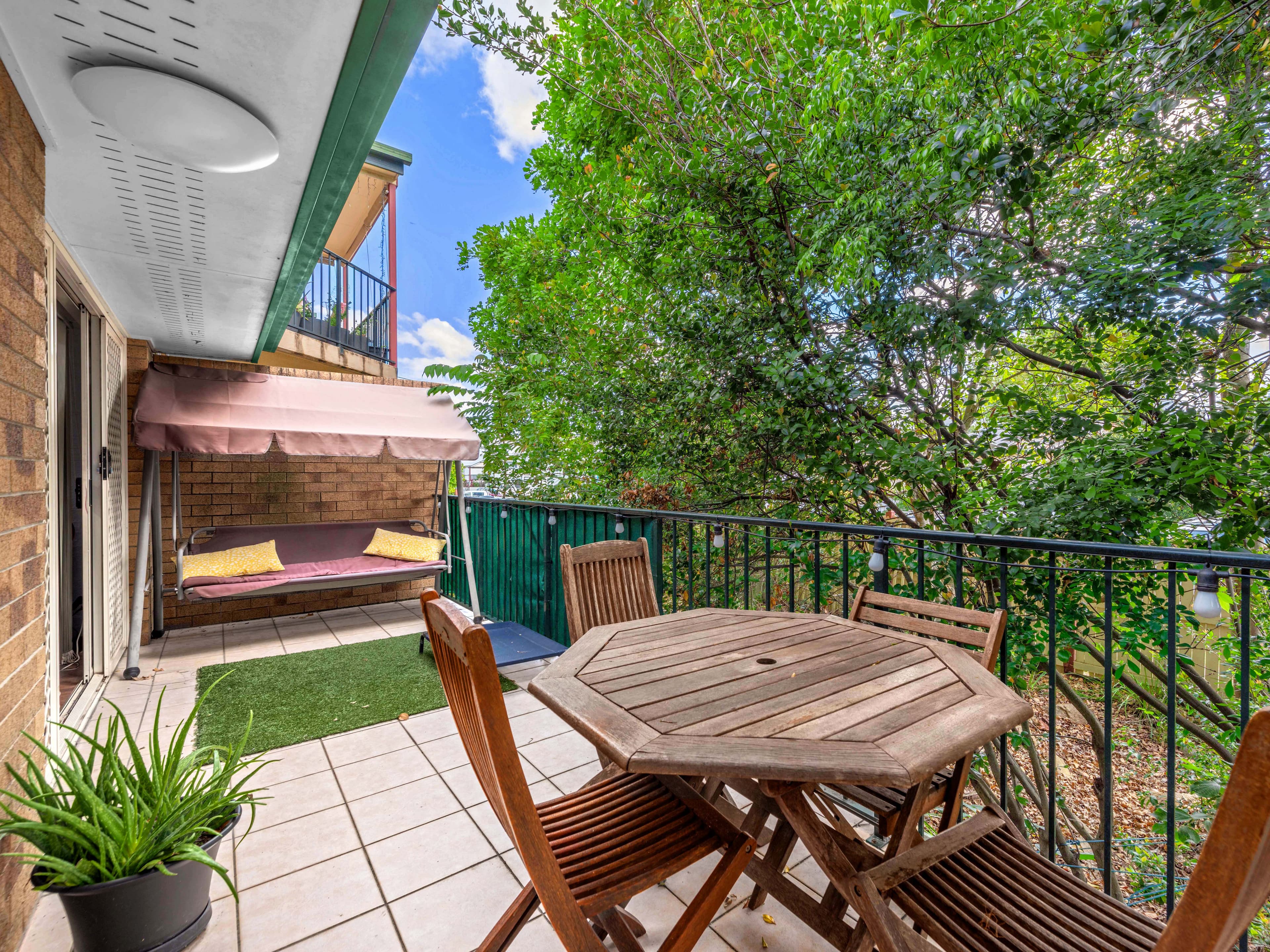 33 Lilly Street, Stones Corner QLD 4120, Stones Corner - Thumbnail 6