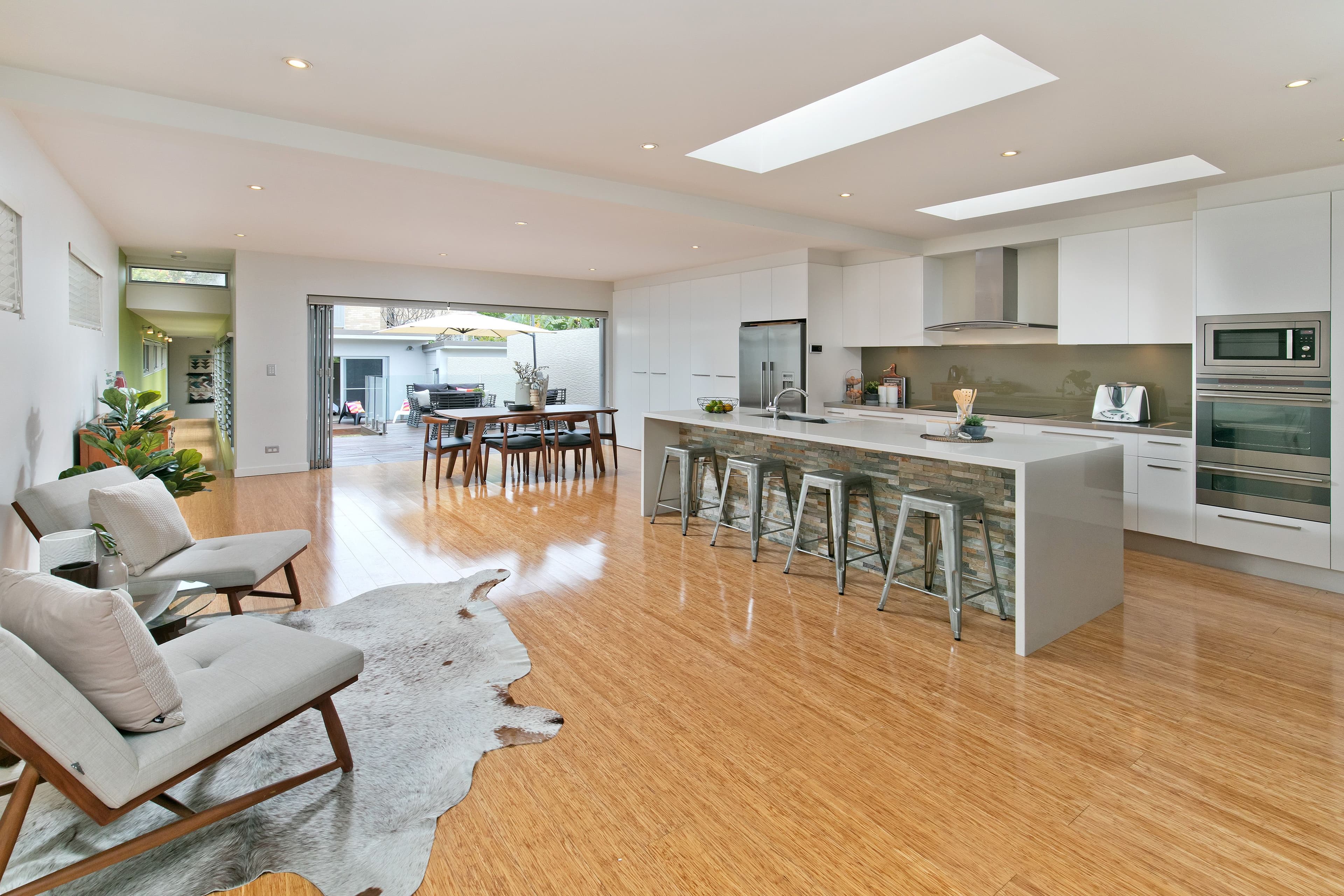 34 Harden Avenue, Northbridge - Image 1