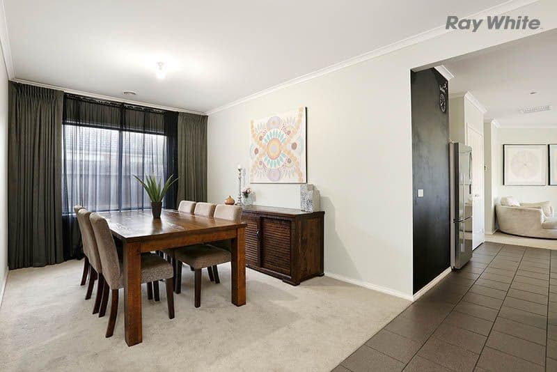 14 Dunfermline Way, Point Cook VIC 3030, Point Cook - Thumbnail 4