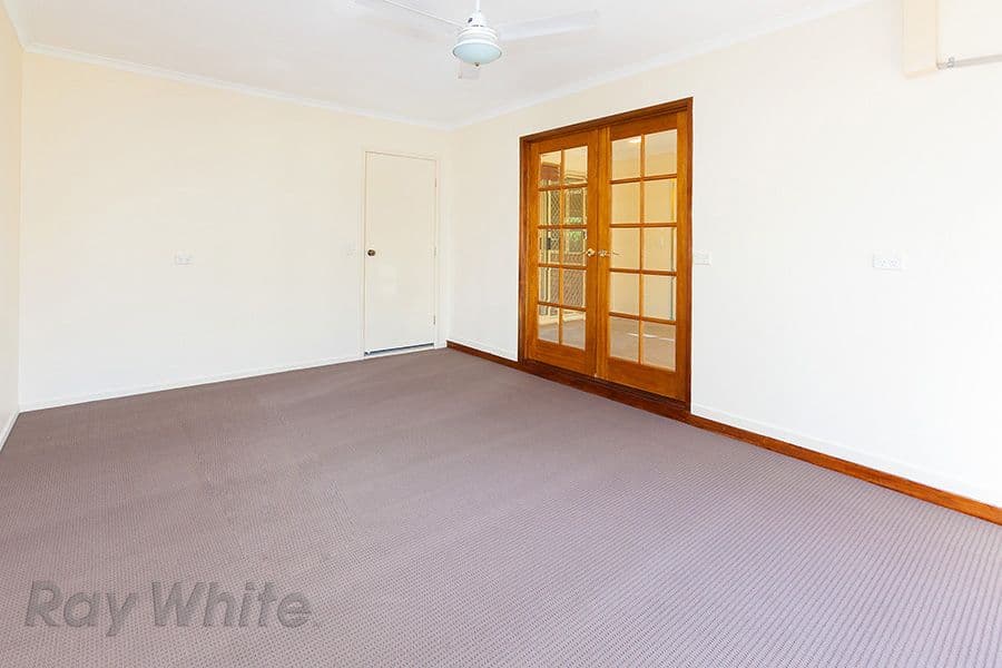 6 Karalla Court, CAMIRA QLD 4300, Camira - Thumbnail 5