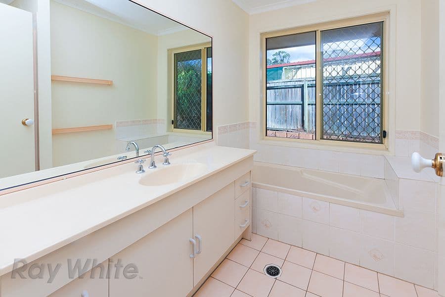 6 Karalla Court, CAMIRA QLD 4300, Camira - Thumbnail 6