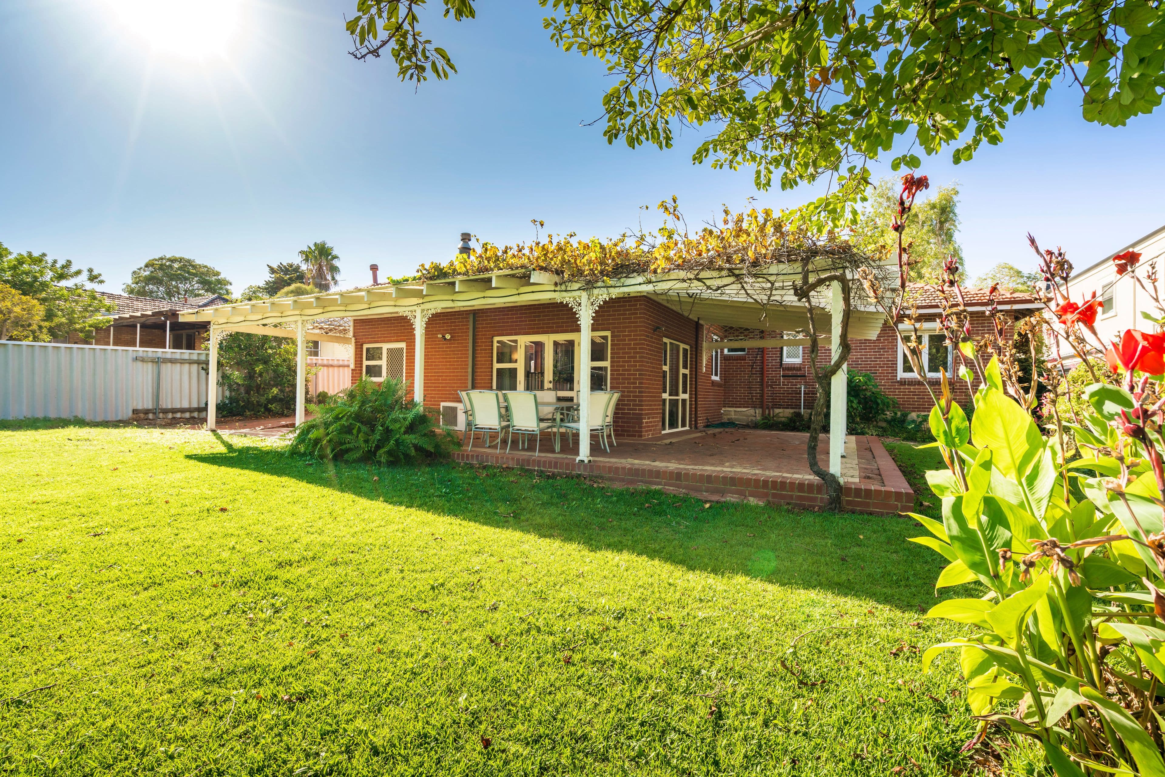 14 Viking Road, Dalkeith WA 6009, Dalkeith - Image 1