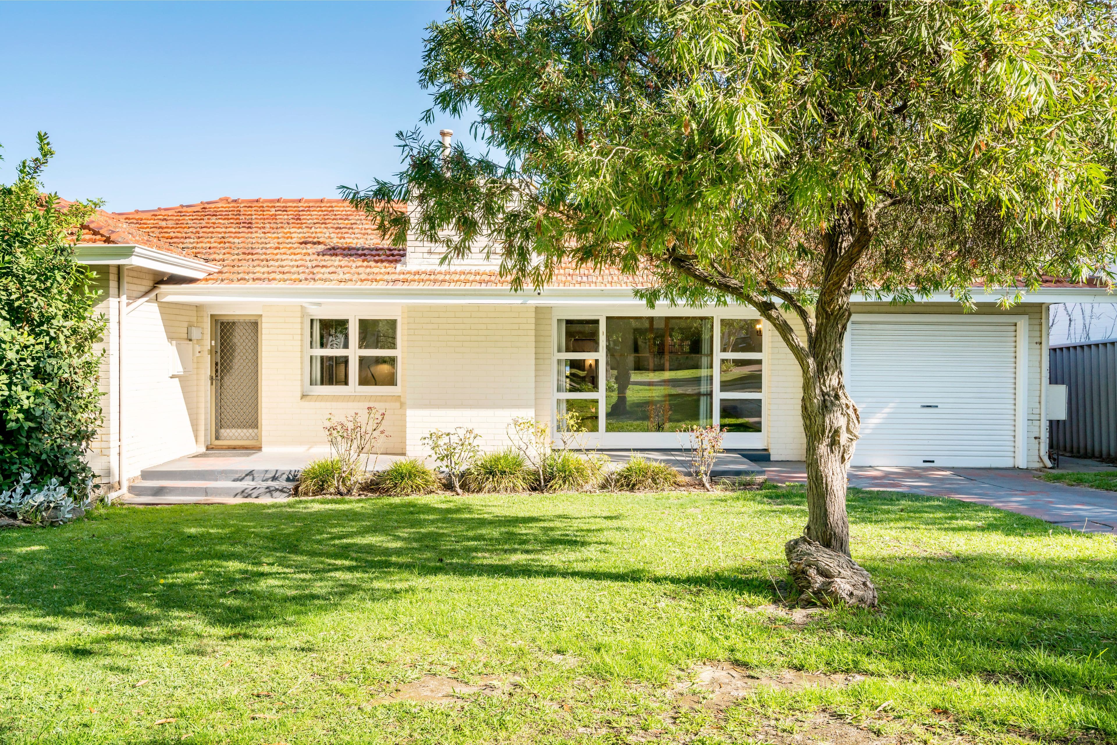 14 Viking Road, Dalkeith WA 6009, Dalkeith - Thumbnail 4