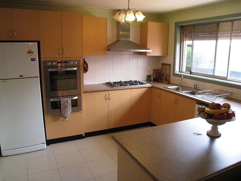 24 Beaumont Crescent, LALOR VIC 3075, Lalor - Thumbnail 2