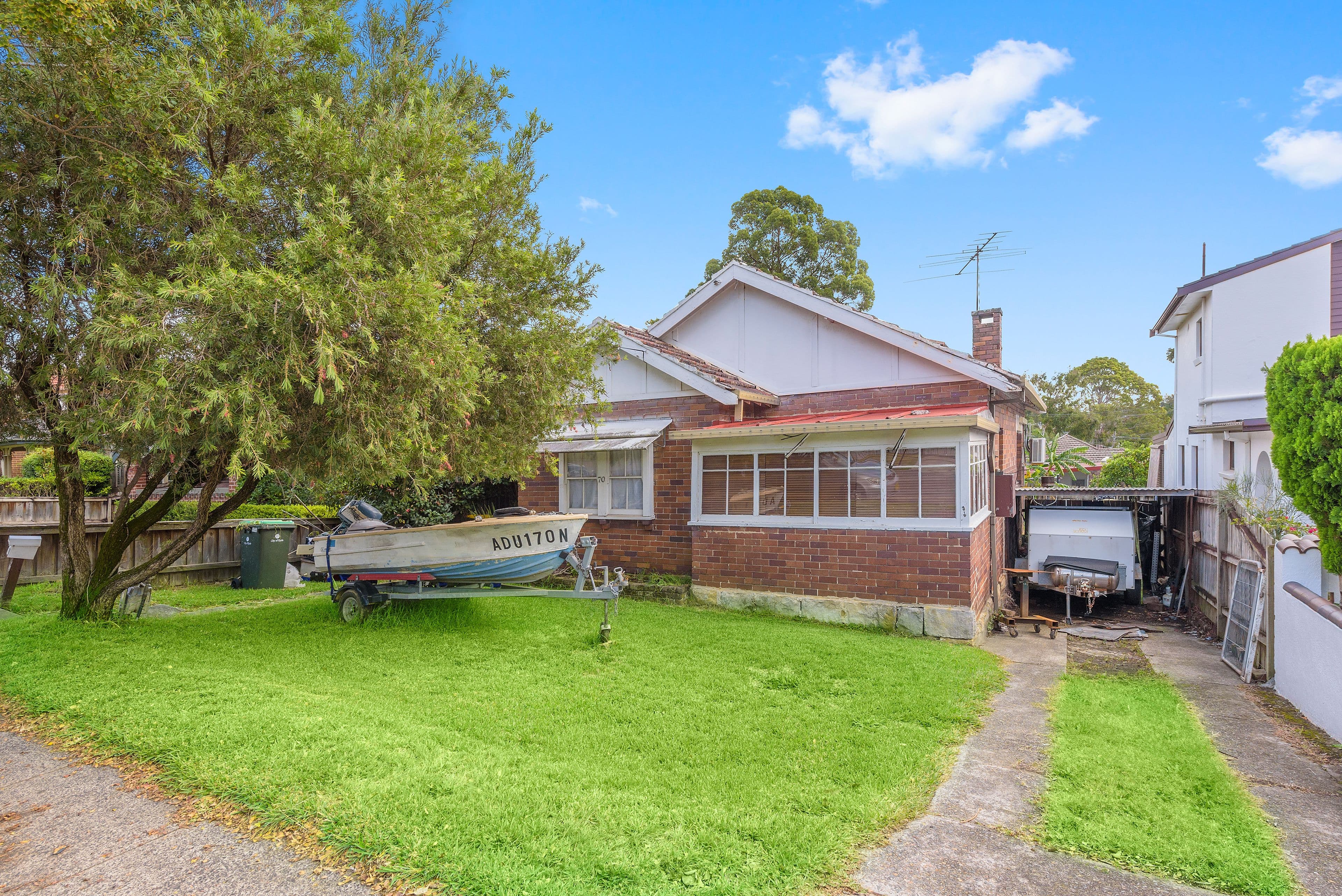 70 Monash Road, Gladesville - Thumbnail 3