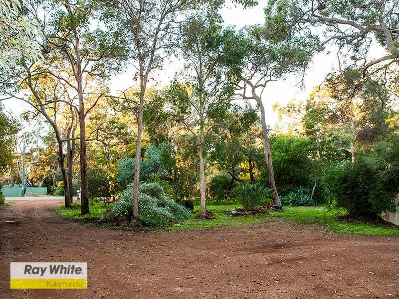 25 Connor Road, Lesmurdie WA 6076, Lesmurdie - Thumbnail 3