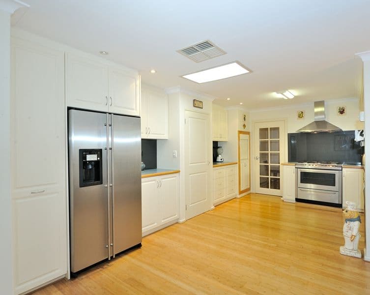 4 Pinjar Court, WAIKIKI WA 6169, Waikiki - Thumbnail 3