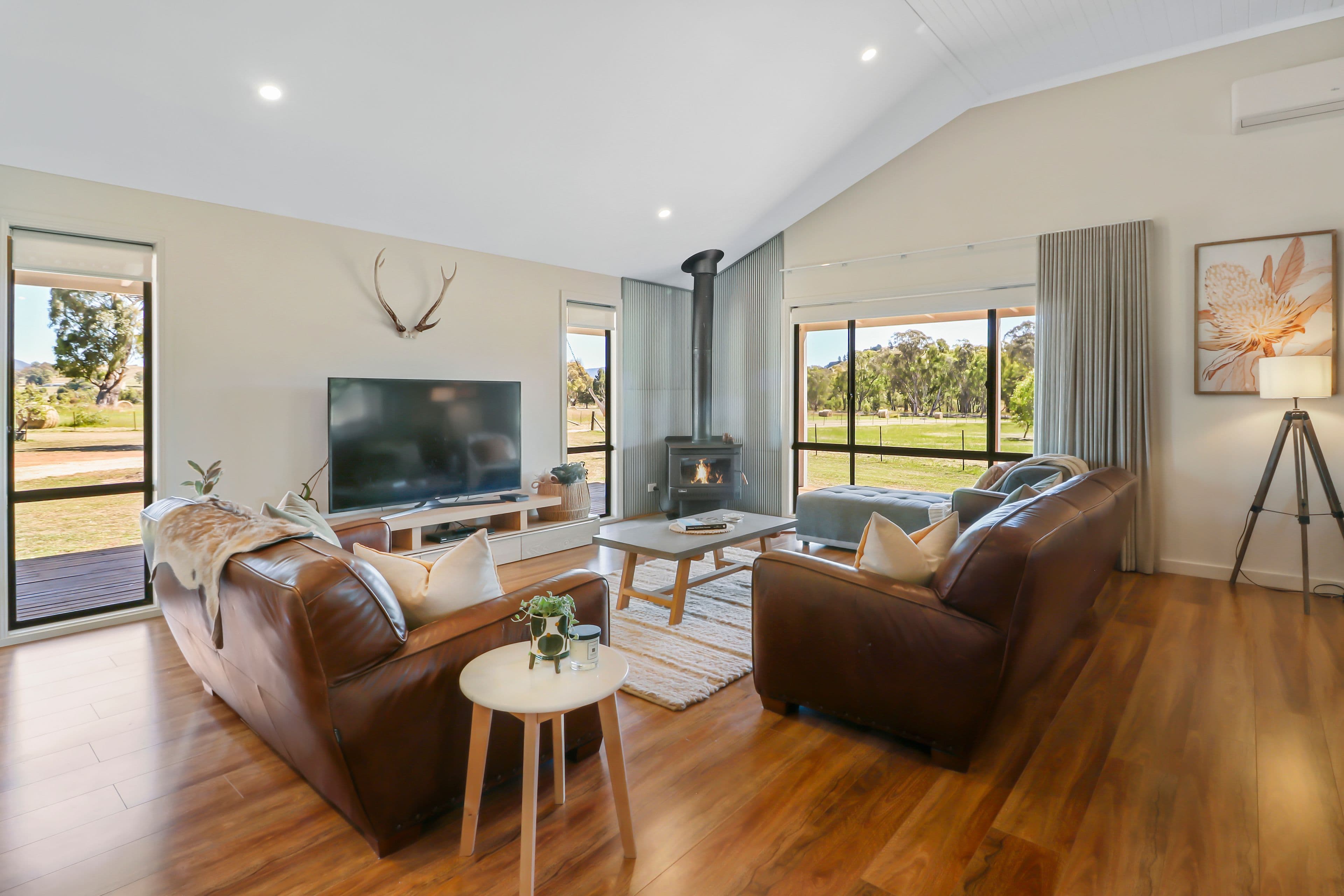 819 Howes Creek Road, Mansfield VIC 3722, Mansfield - Thumbnail 3