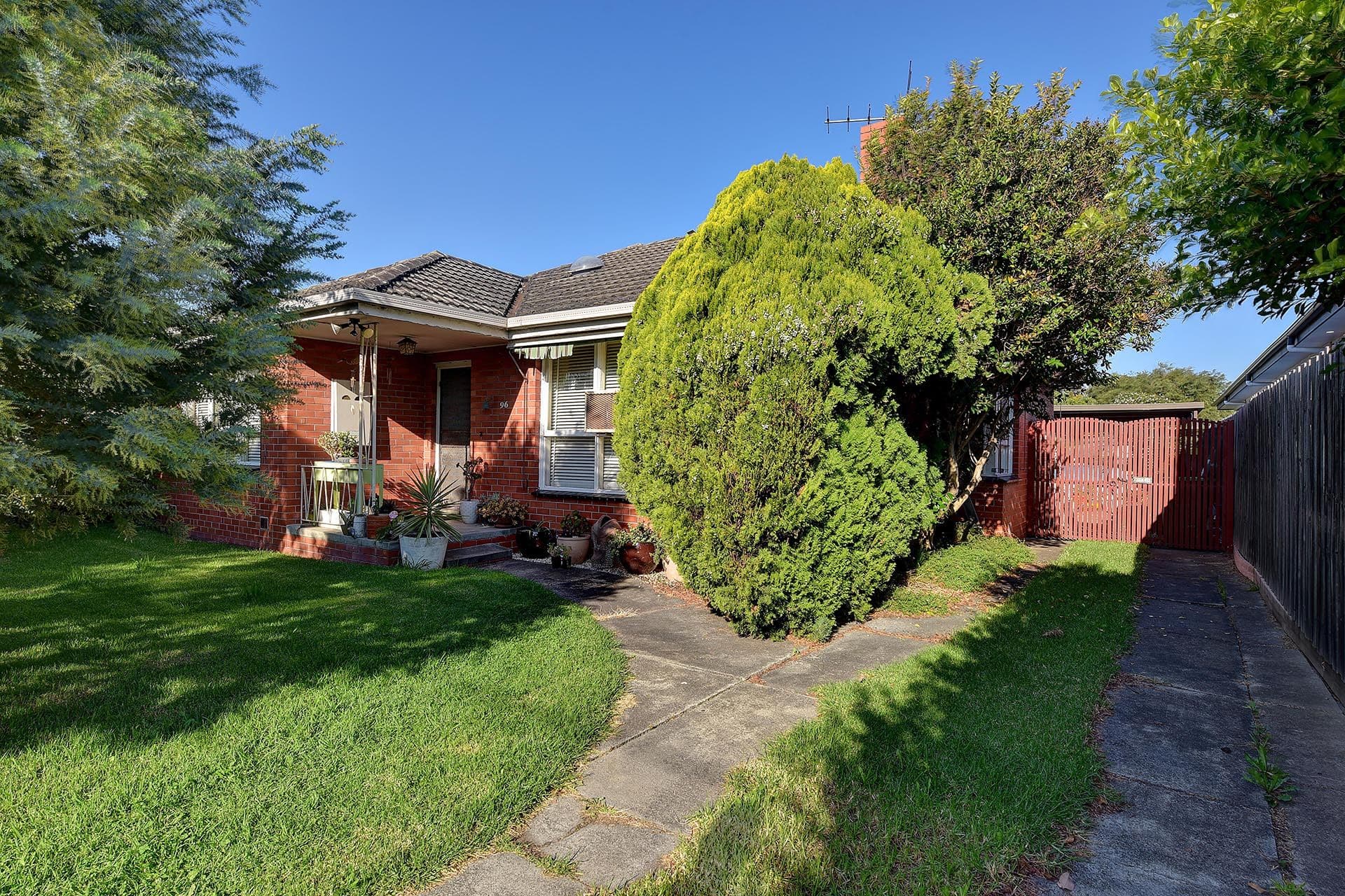 96 Rae Avenue, Edithvale VIC 3196, Edithvale - Thumbnail 2