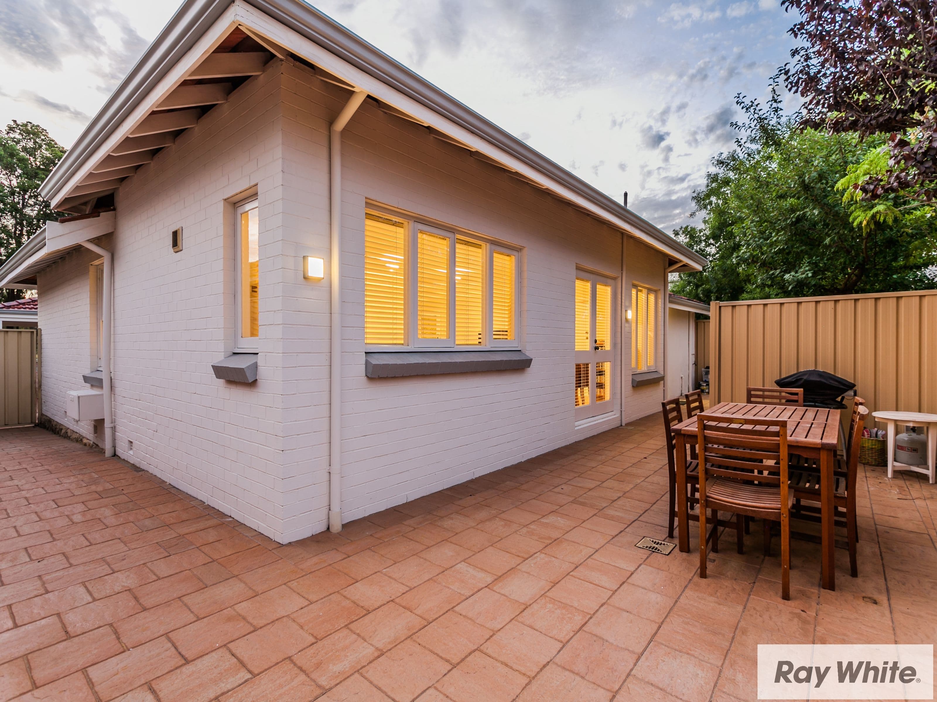 46 Woodloes Street, Cannington WA 6107, Cannington - Thumbnail 4