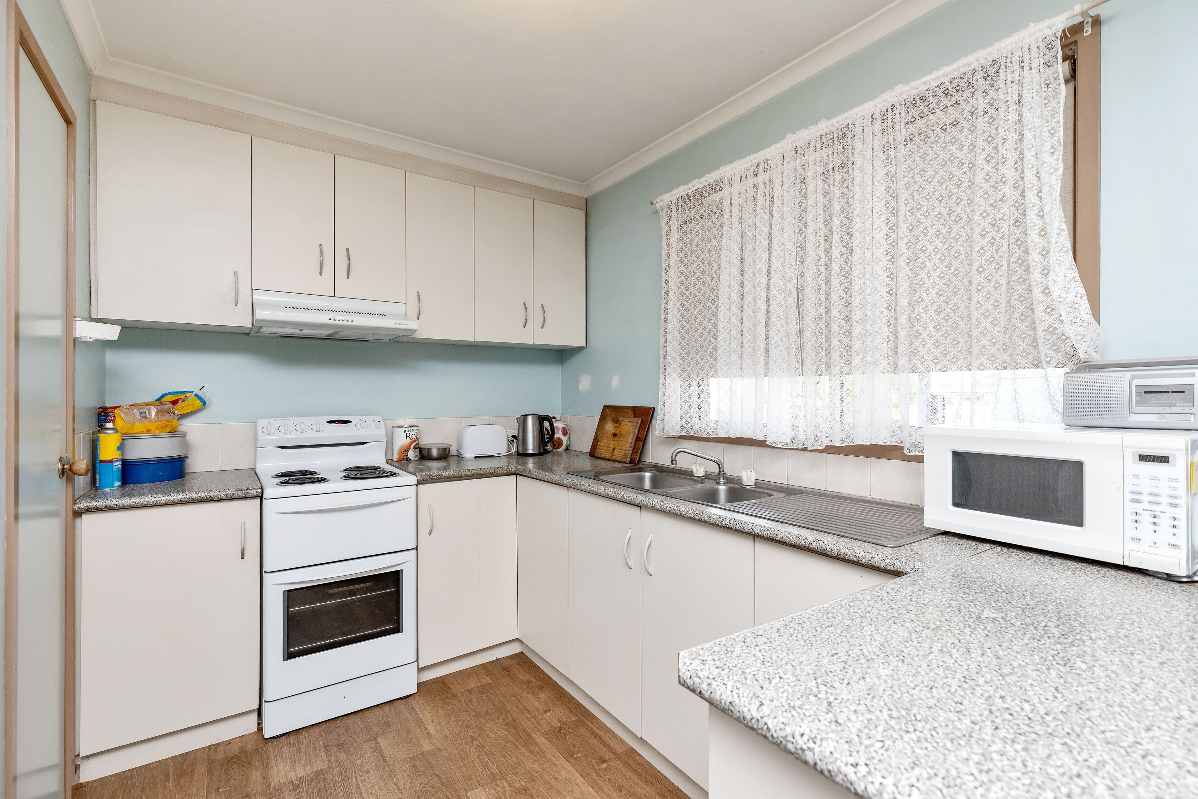 25 Bristol Street, Collingullie NSW 2650, Collingullie - Thumbnail 2