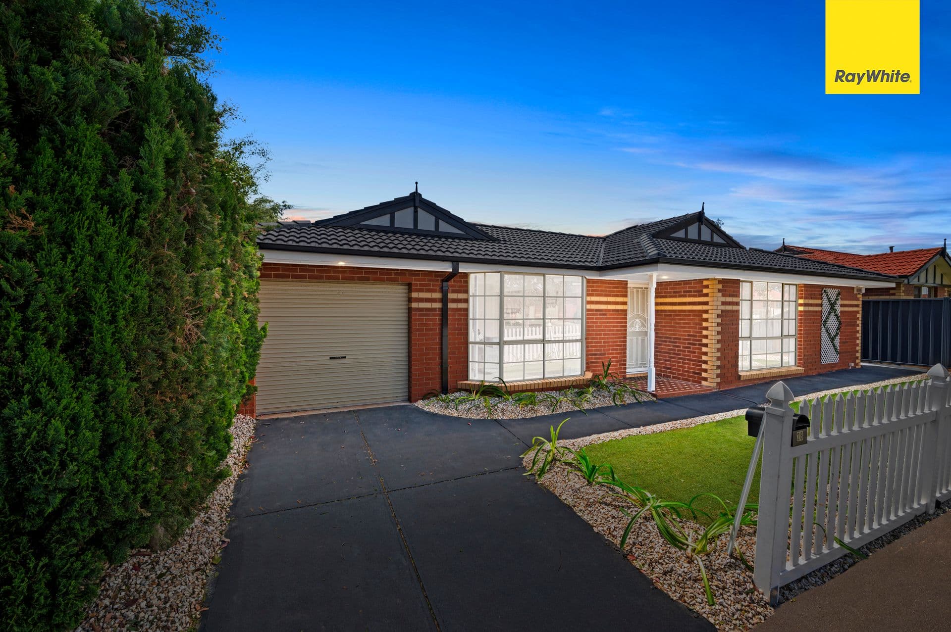 28 Allenby Road, Hillside VIC 3037, Hillside - Thumbnail 2