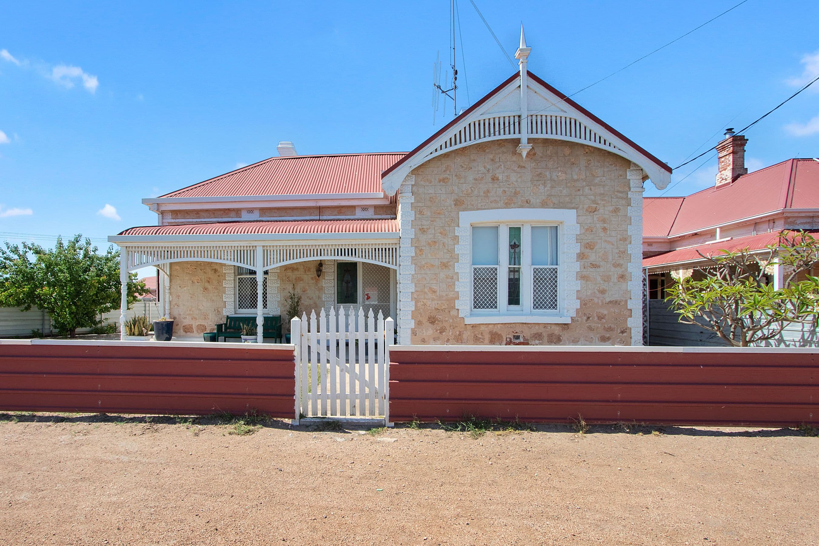 1 Lipson Avenue, Kadina SA 5554, Kadina - Image 1