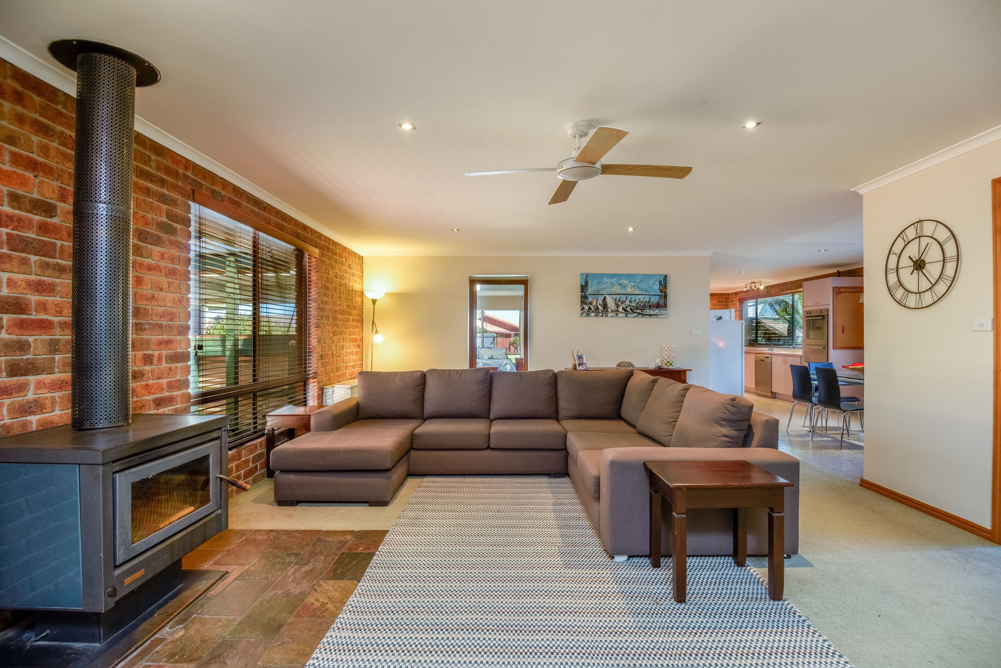 22 Shasta Drive, Delacombe VIC 3356, Delacombe - Thumbnail 2