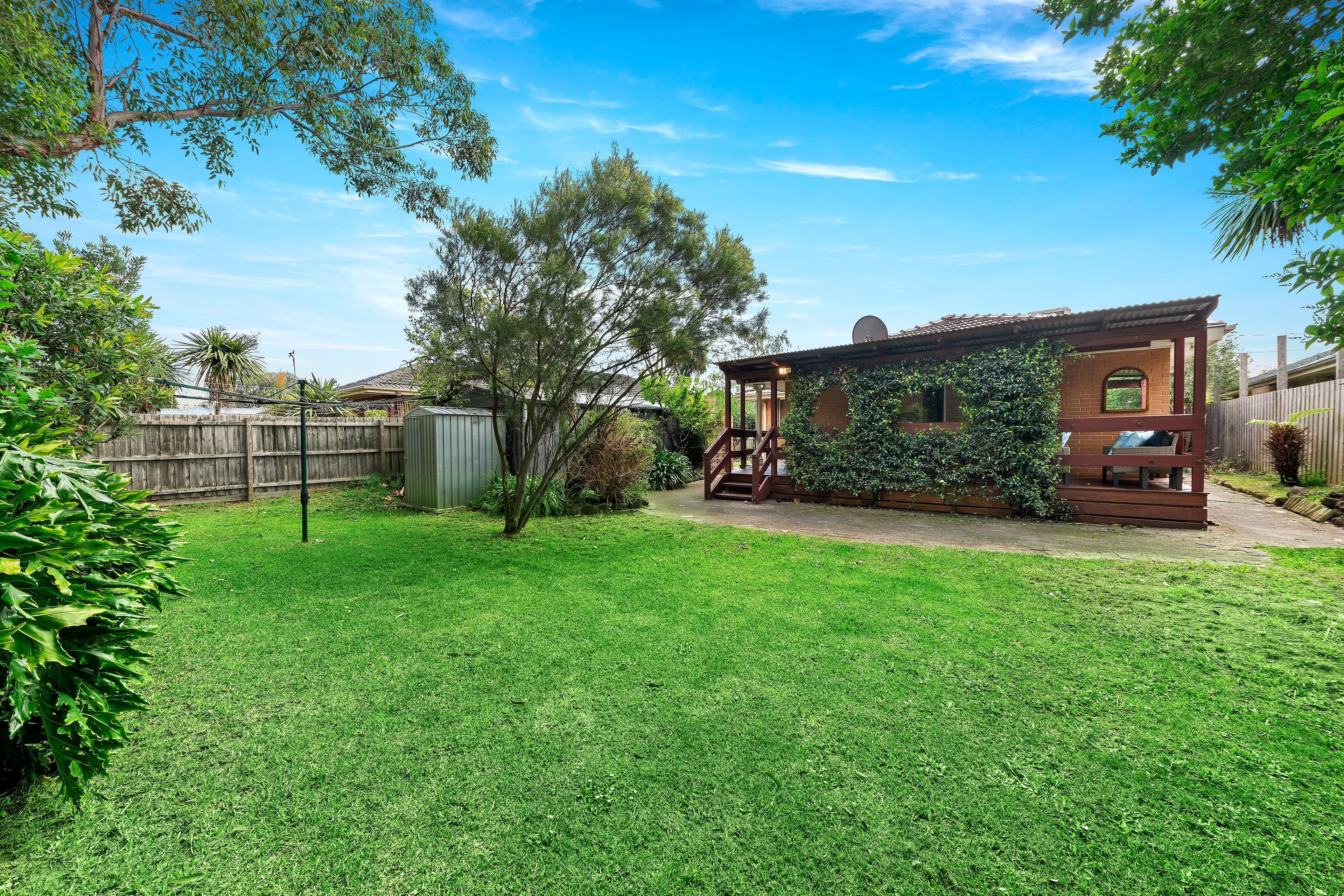 12 Winnifred Crescent, Knoxfield VIC 3180, Knoxfield - Thumbnail 5