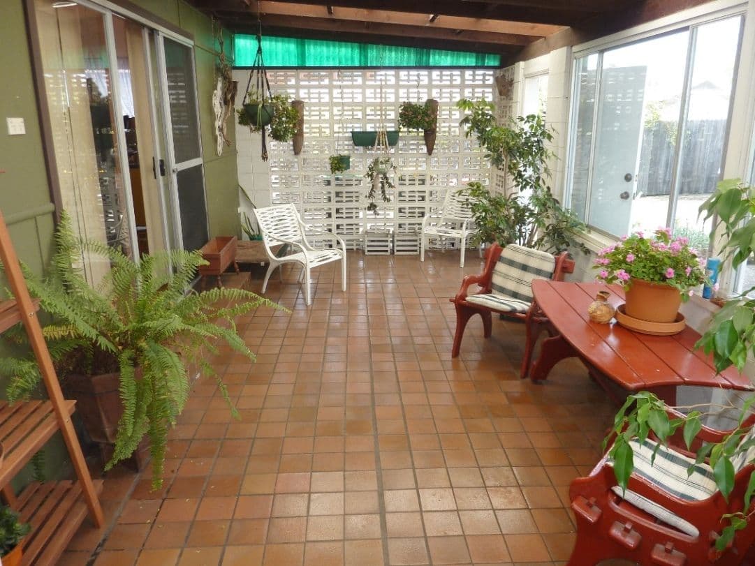 33 Kialoa Road, WOONONA NSW 2517, Woonona - Thumbnail 2