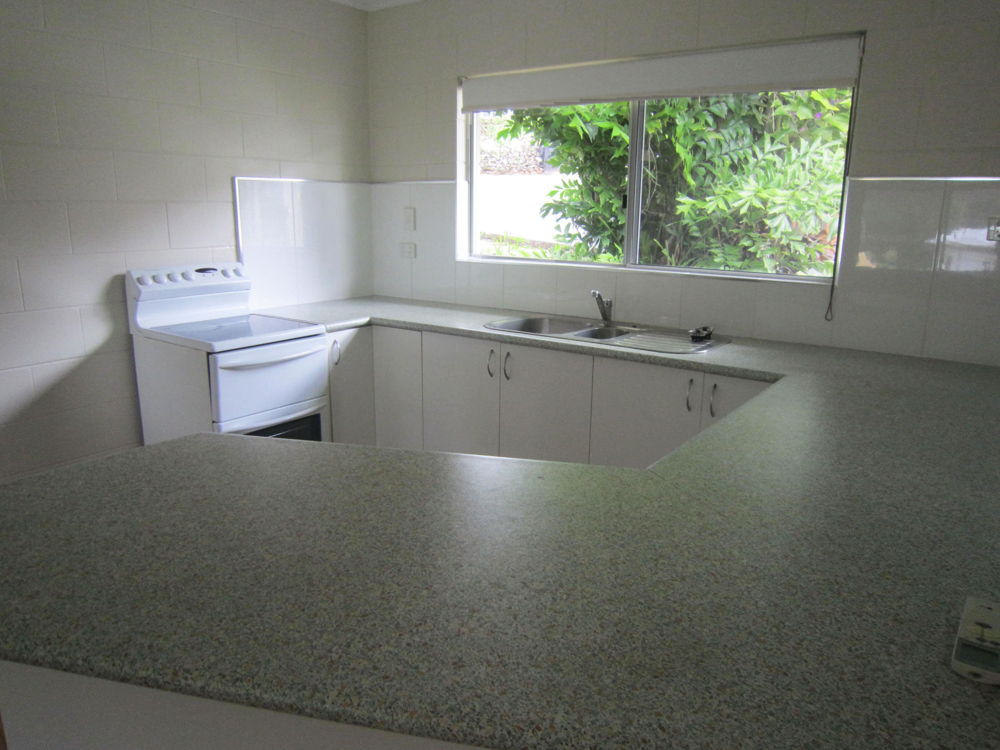 1 Grainger Close, Atherton QLD 4883, Atherton - Thumbnail 4