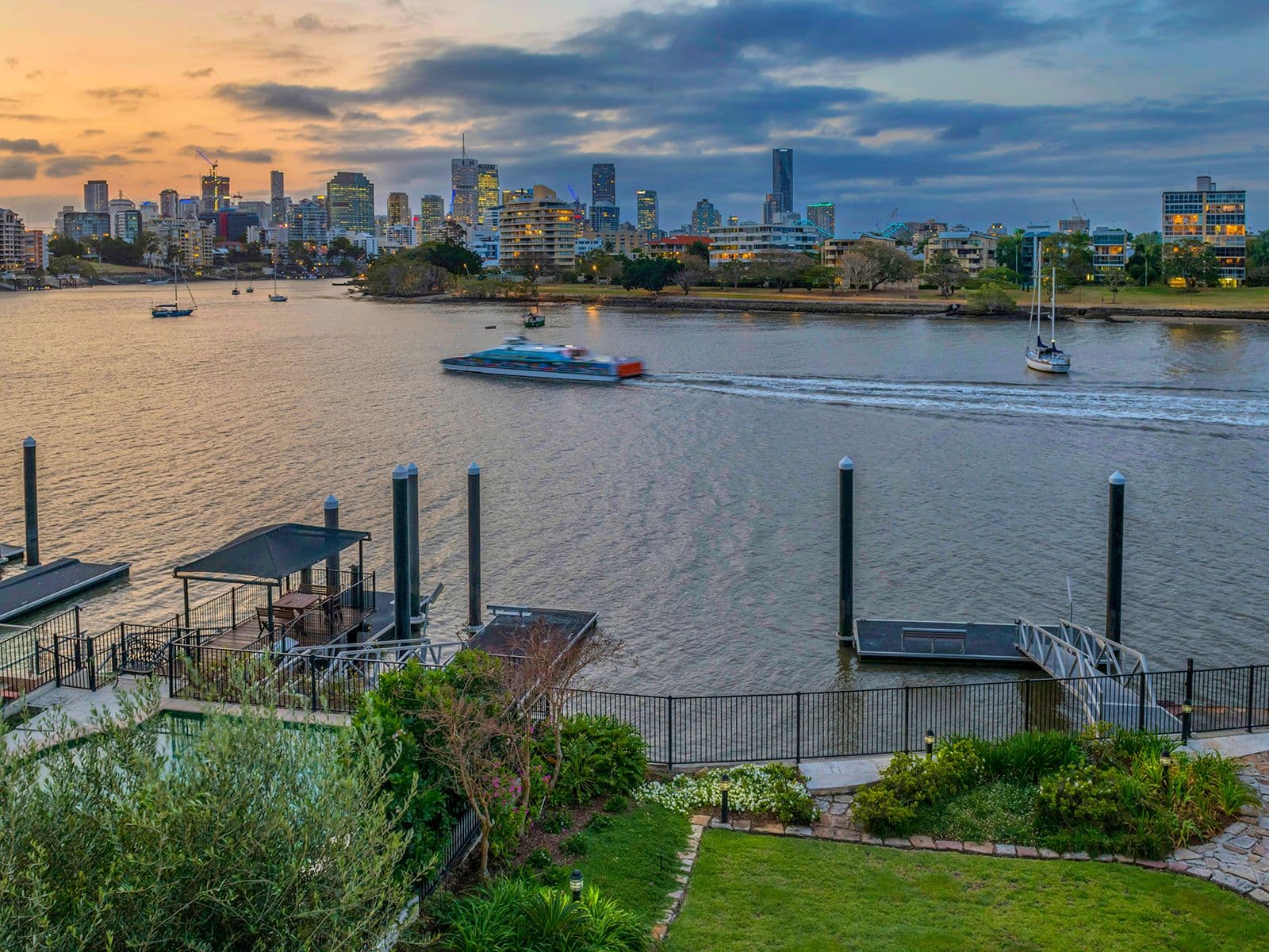 29 Laidlaw Parade, East Brisbane QLD 4169, East Brisbane - Image 1