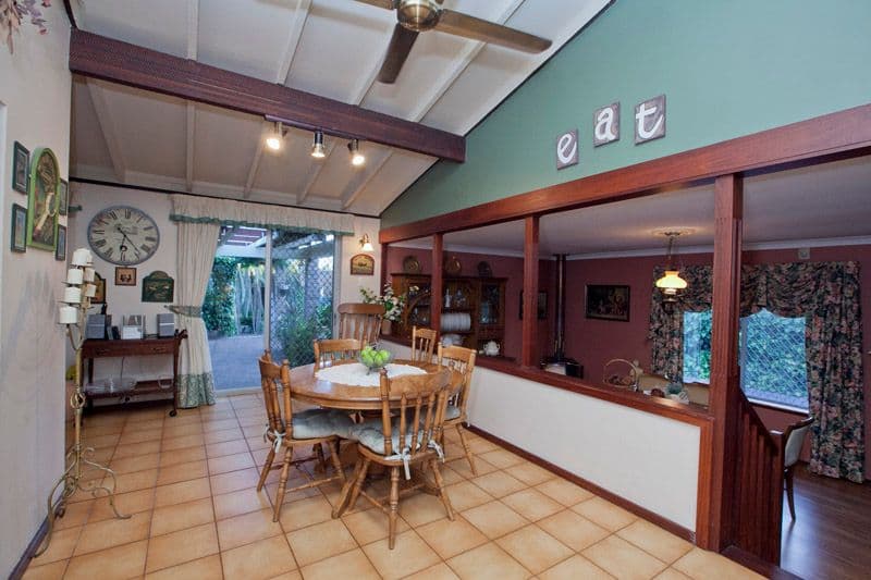 17 Glyde Road, LESMURDIE WA 6076, Lesmurdie - Thumbnail 5