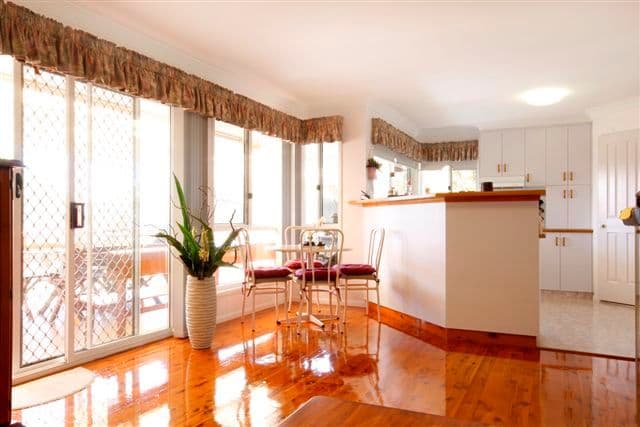 13  Zinnia Court, MIDDLE RIDGE QLD 4350, Middle Ridge - Thumbnail 3