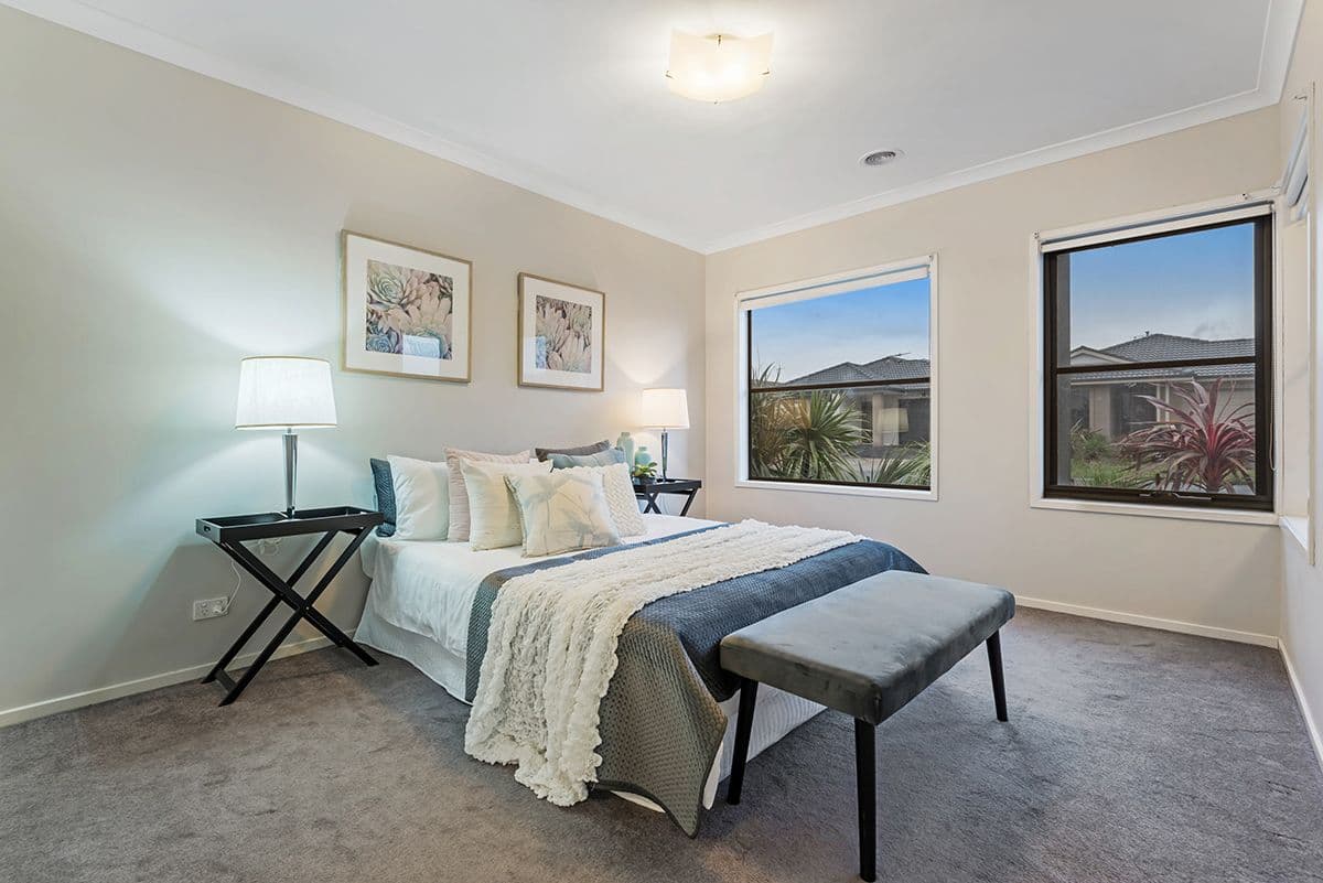 17 Black Wattle Road, Craigieburn VIC 3064, Craigieburn - Thumbnail 2