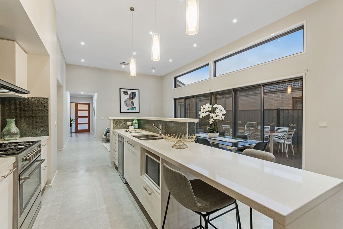17 Black Wattle Road, Craigieburn VIC 3064, Craigieburn - Thumbnail 7