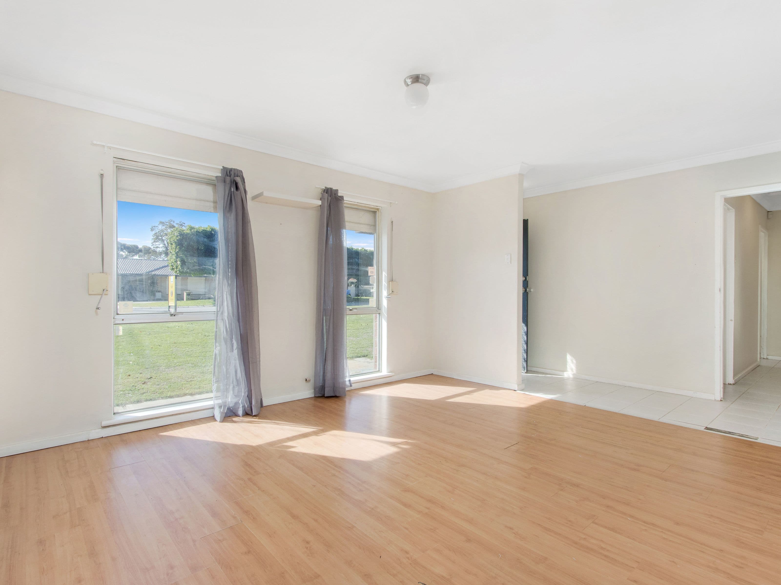 11 Unnaro Street, Hillman WA 6168, Hillman - Thumbnail 4