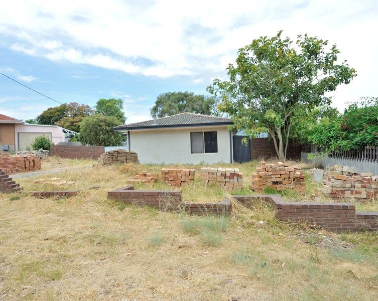 19 Dent Court, ORELIA WA 6167, Orelia - Image 1